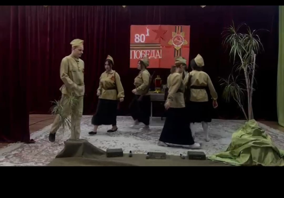 Участие  воспитанников детского дома в республиканском конкурсе спектаклем о героях ВОВ »Во славу Отечества"